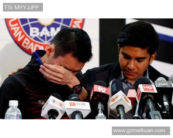 谌龙与约根森激战正酣羽毛球赛场上谁将问鼎冠军荣耀 谌龙与约根森激战正酣羽毛球赛场上谁将问鼎冠军荣耀