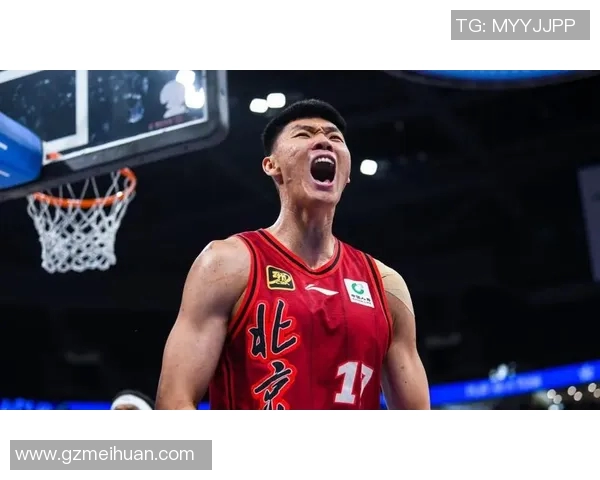 范子铭：从篮球新星到职业生涯的璀璨之路探索与成长的故事