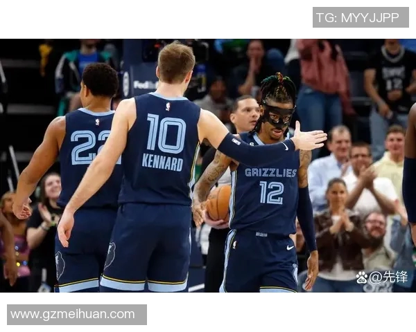 金州勇士与灰熊激战正酣谁将成为西部季后赛的黑马球队