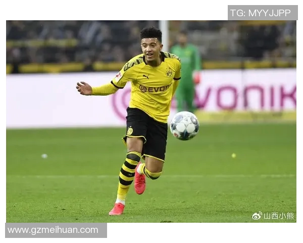 桑乔的崛起与挑战：从天才少年到足球巨星的奋斗之路